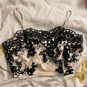 Forever 21 crop top lace